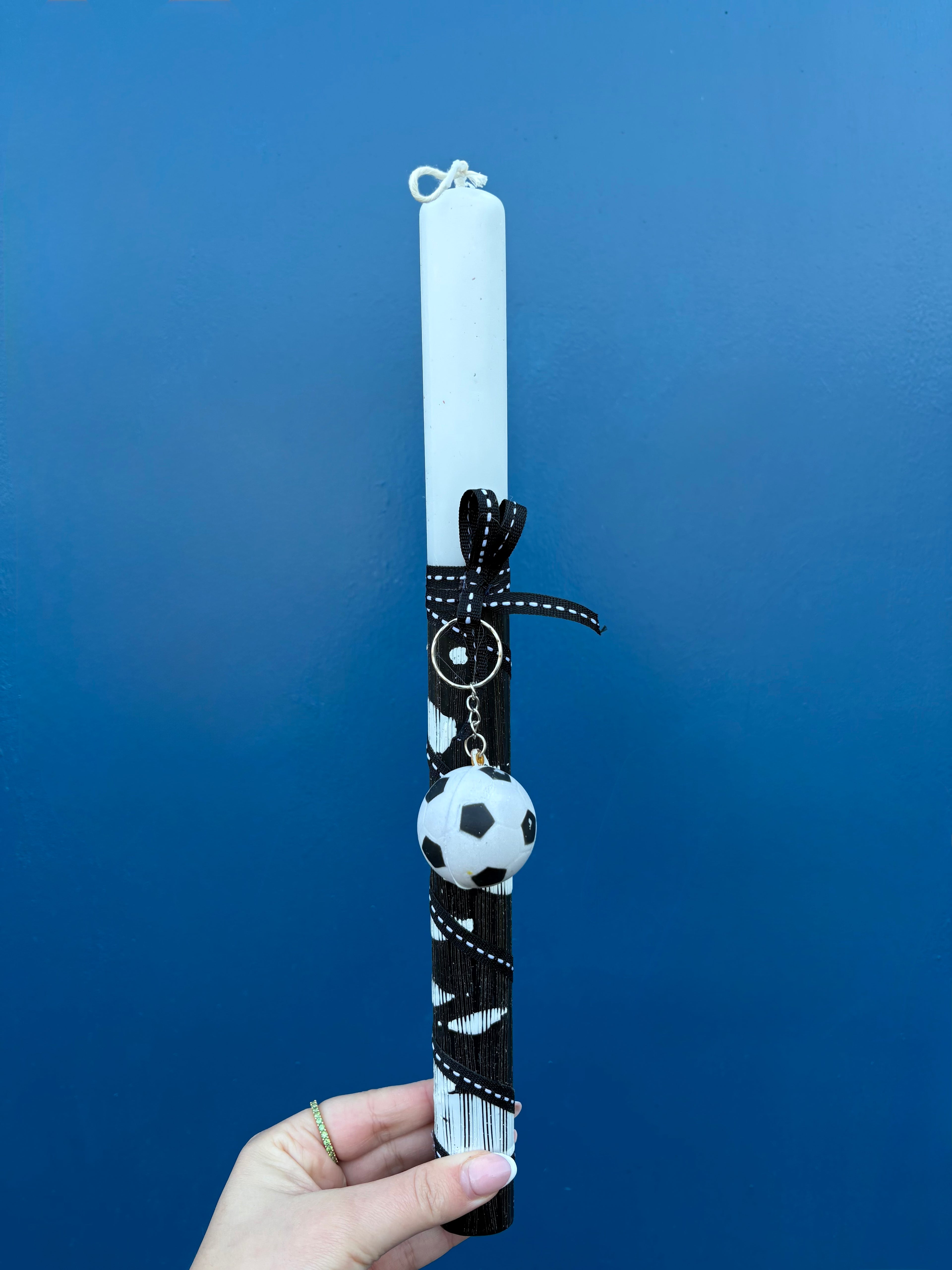 Osterkerze Fußball (Schwarz-Weiß)